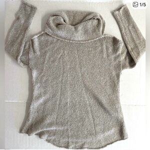 Caslon- Mohair blend cowl neck fuzzy cozy neutral gray tunic sweater.Size S